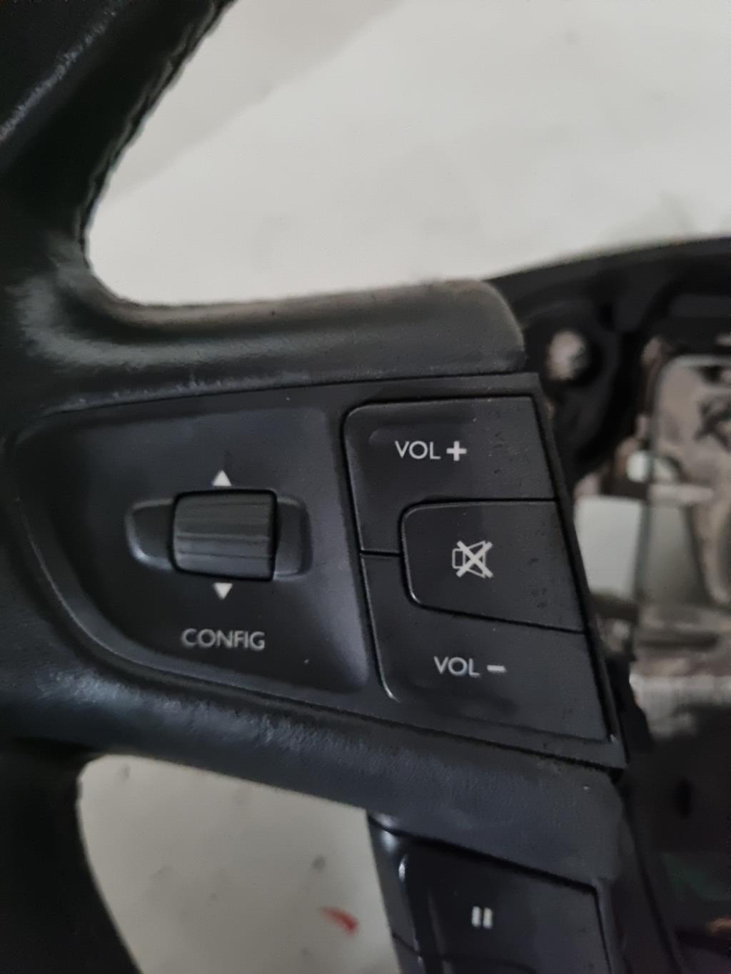 Volant PEUGEOT 508 1 PHASE 2 Diesel - 1