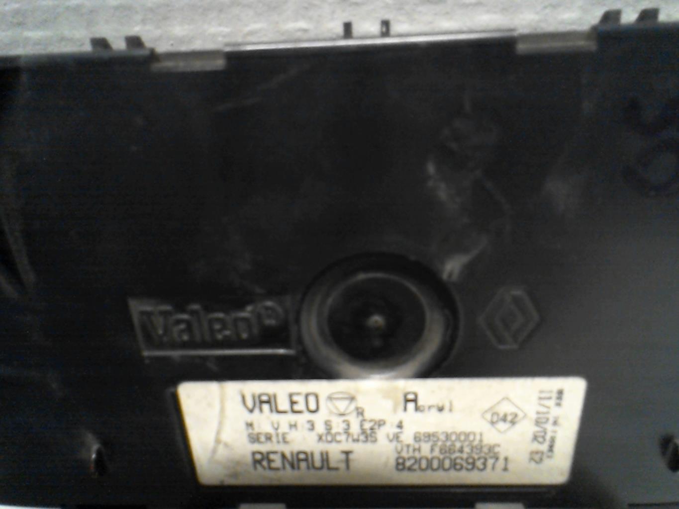 Commande chauffage RENAULT CLIO 2  - 1