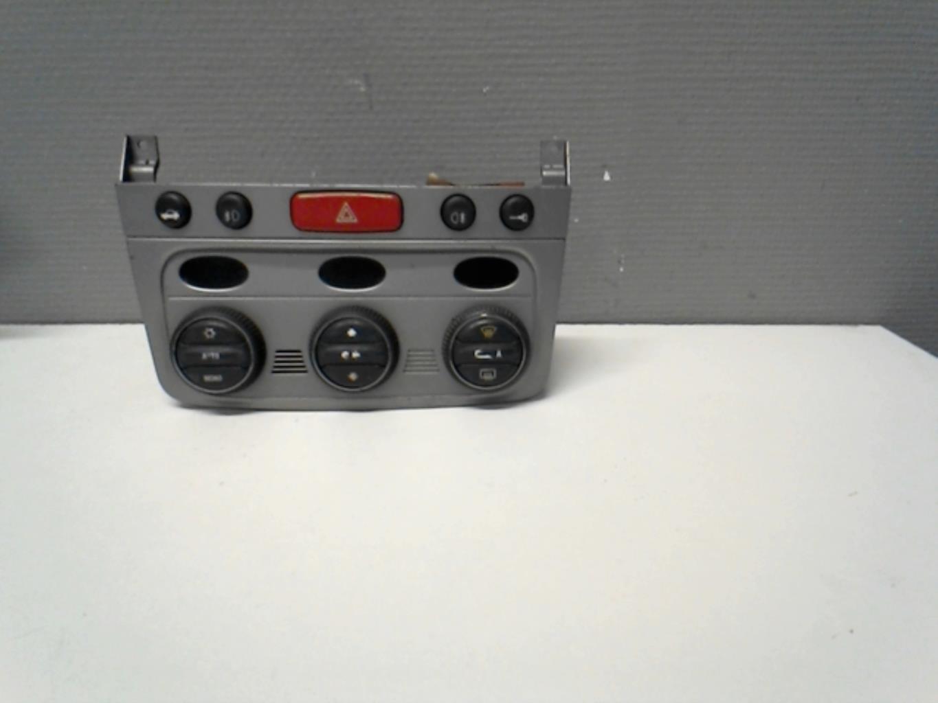 Commande chauffage ALFA ROMEO 147  - 1