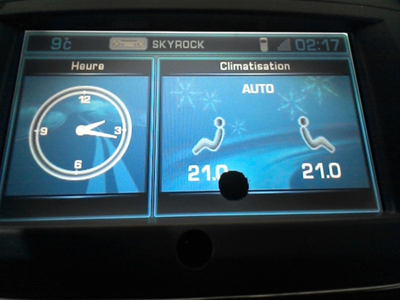 Ecran GPS PEUGEOT 407 PHASE 1 Diesel - 1