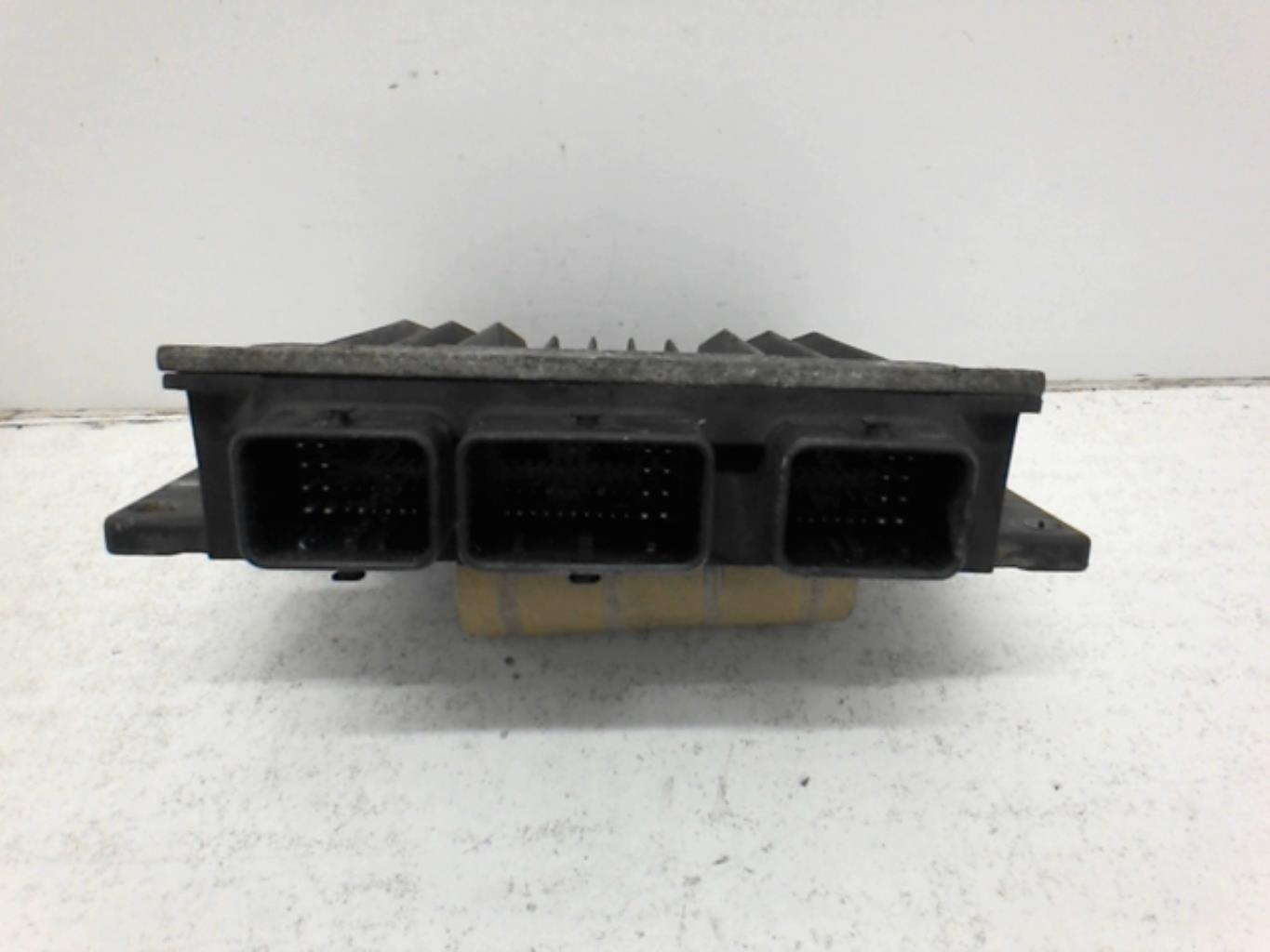 Calculateur RENAULT CLIO 3  - 1