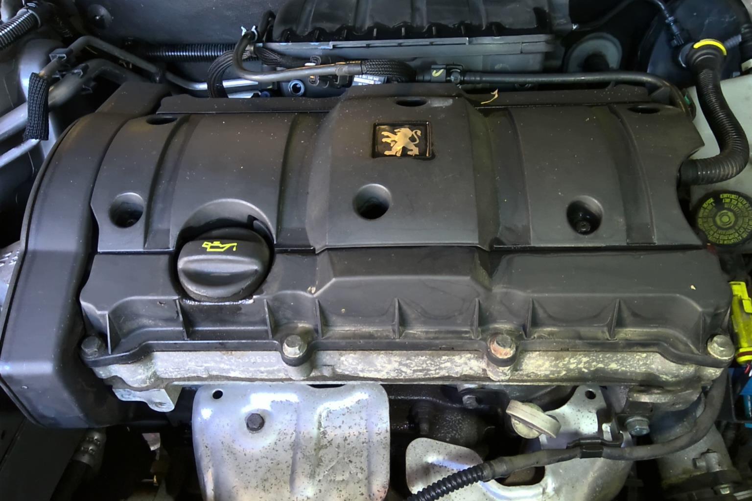 Moteur PEUGEOT 307 PHASE 1 Essence - 1