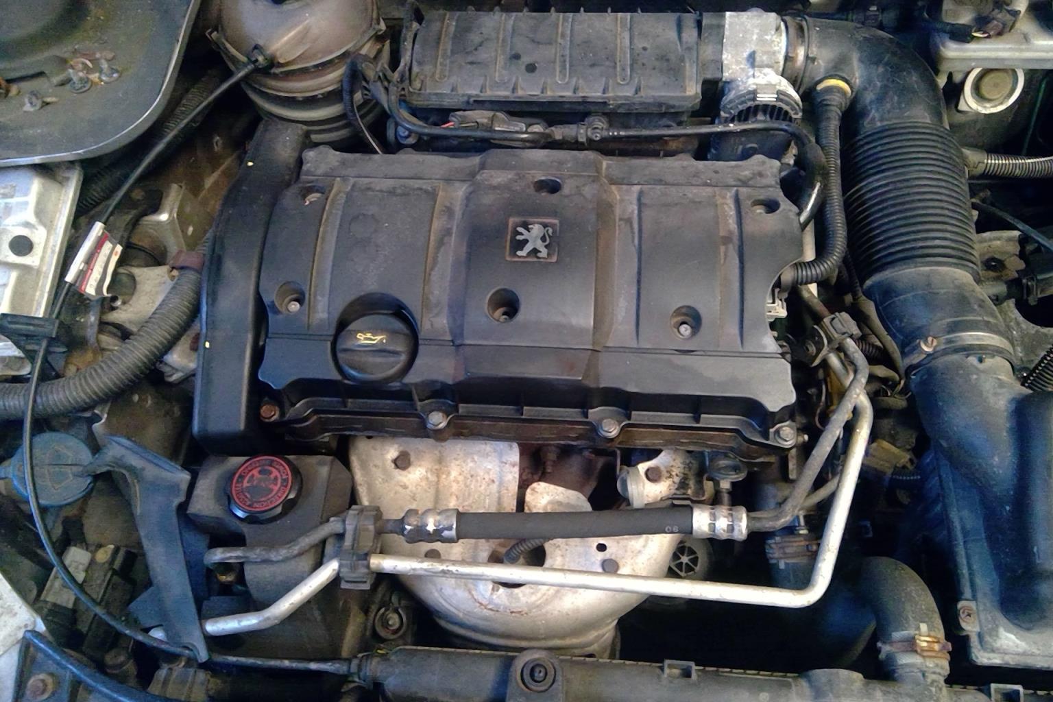 Moteur PEUGEOT 206  - 1