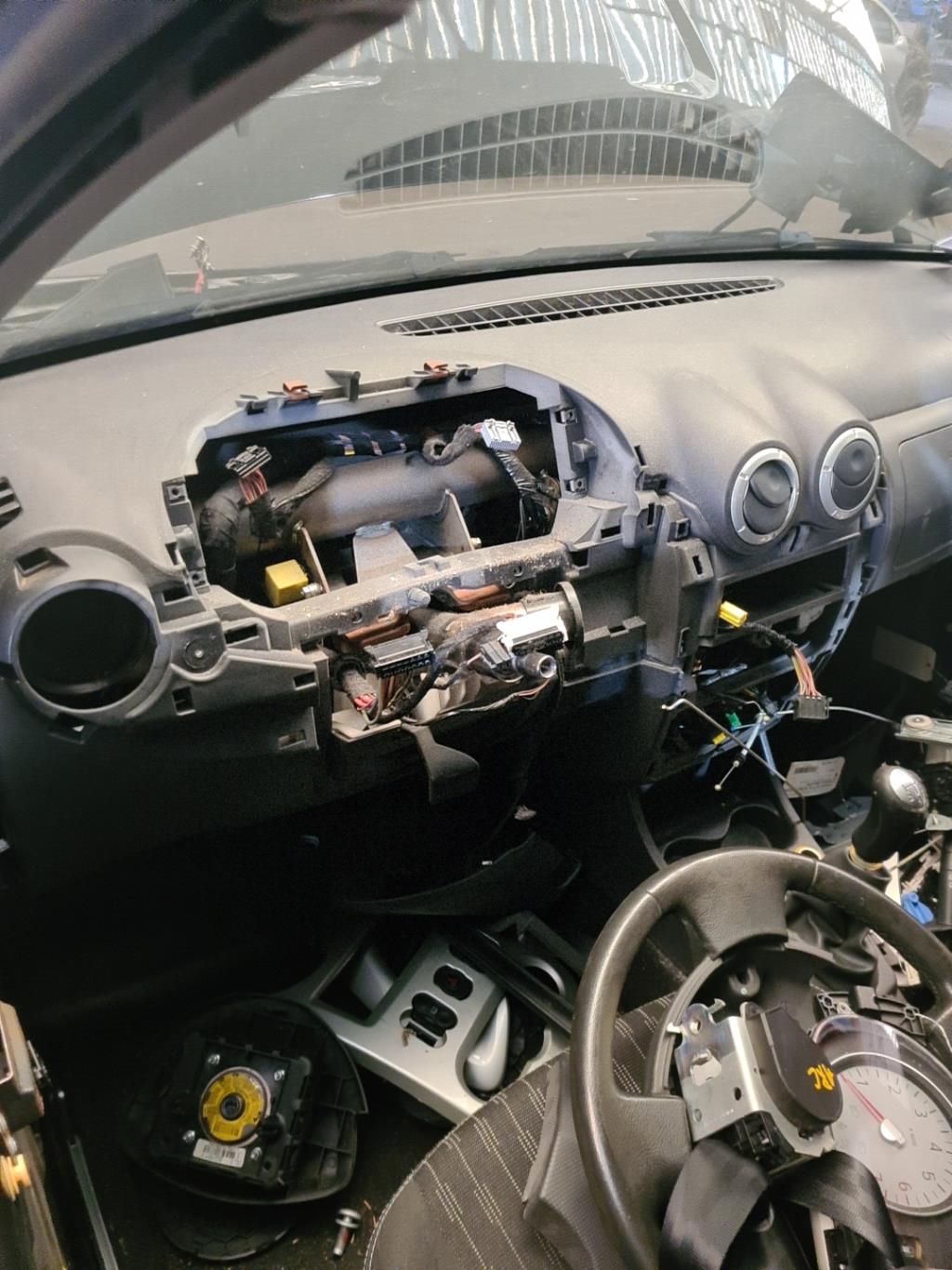 Planche de bord complete DACIA SANDERO 1 Essence/GPL - 1