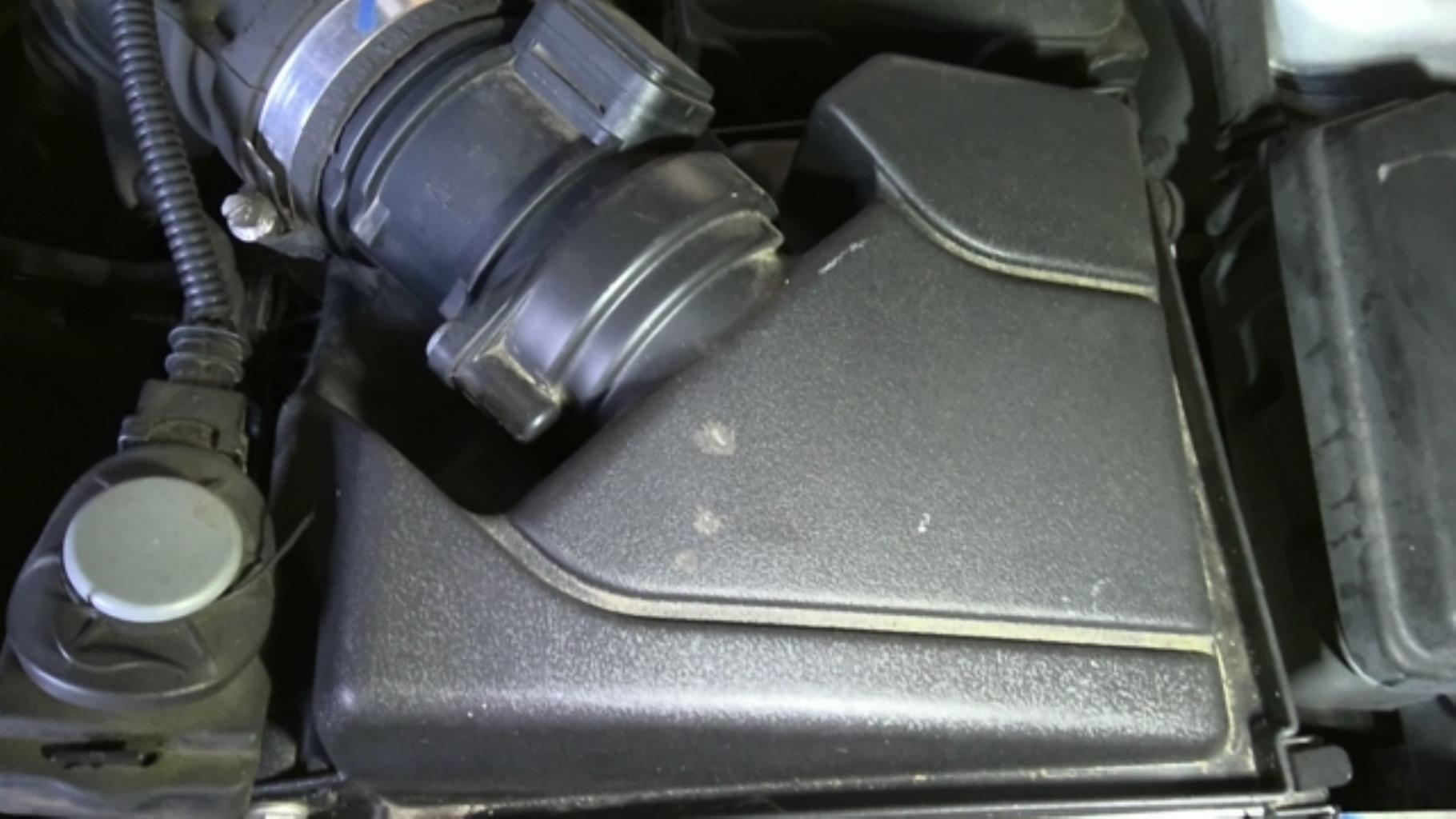 Boite a air RENAULT LAGUNA 3 PHASE 1 Diesel - 1
