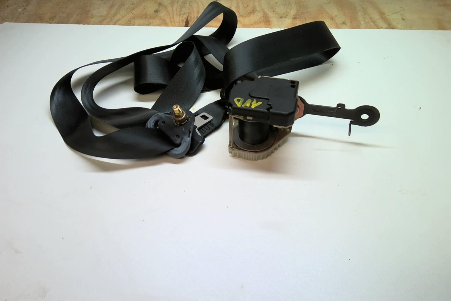 Ceinture avant droit RENAULT CLIO 2 PHASE 2 Essence - 1