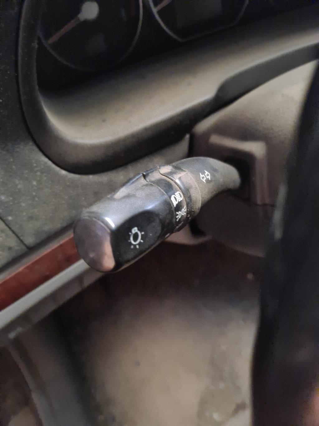 Commande de phare HYUNDAI SANTA FE 2 PHASE 1 Diesel - 1