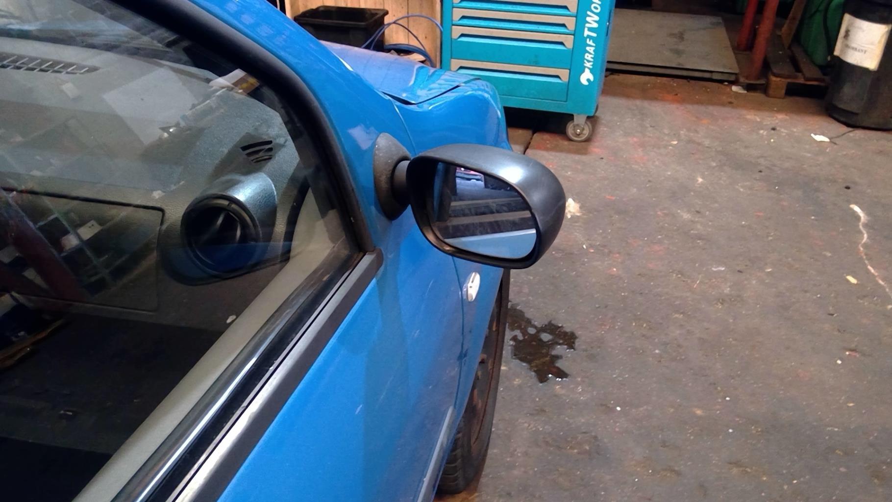 Retroviseur droit DACIA LOGAN 1 PHASE 1 Essence - 1