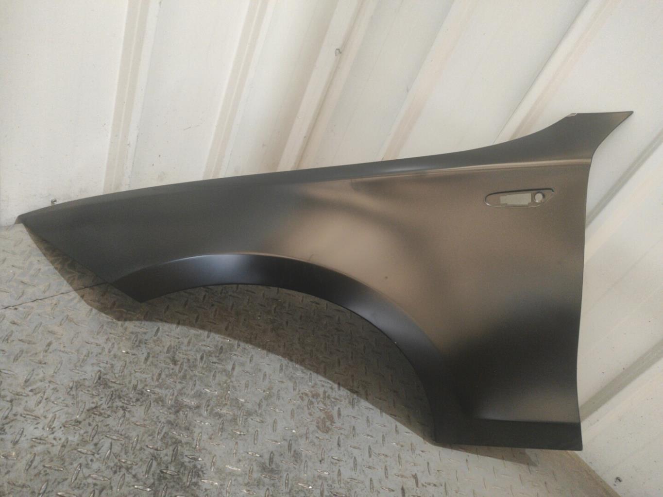 Aile avant gauche BMW SERIE 1 E87 PHASE 1  - 1