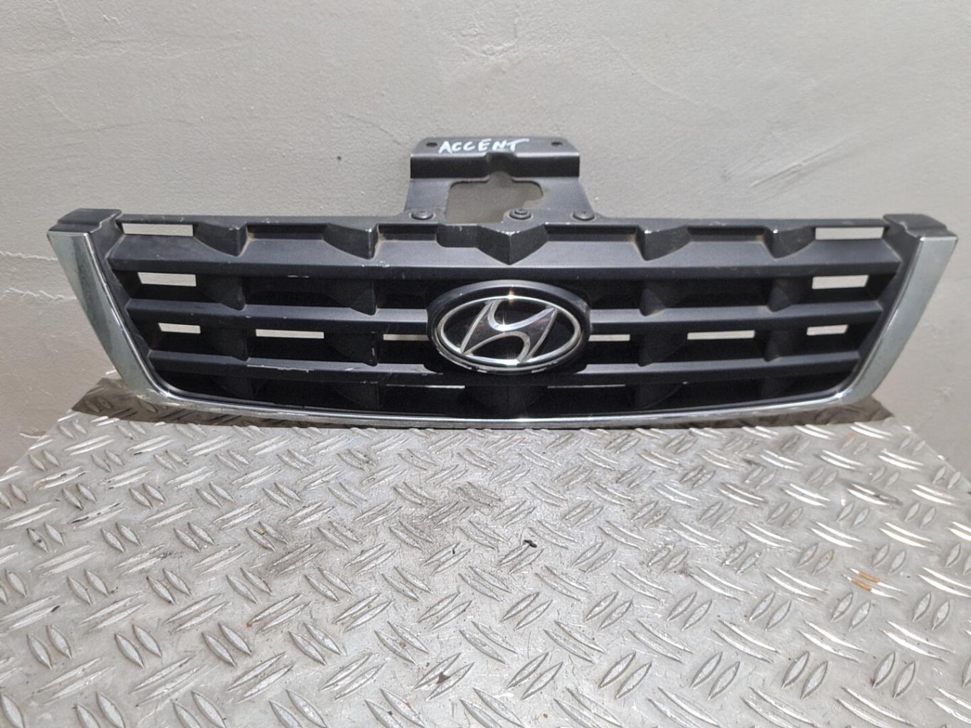 Calandre HYUNDAI ACCENT  - 1