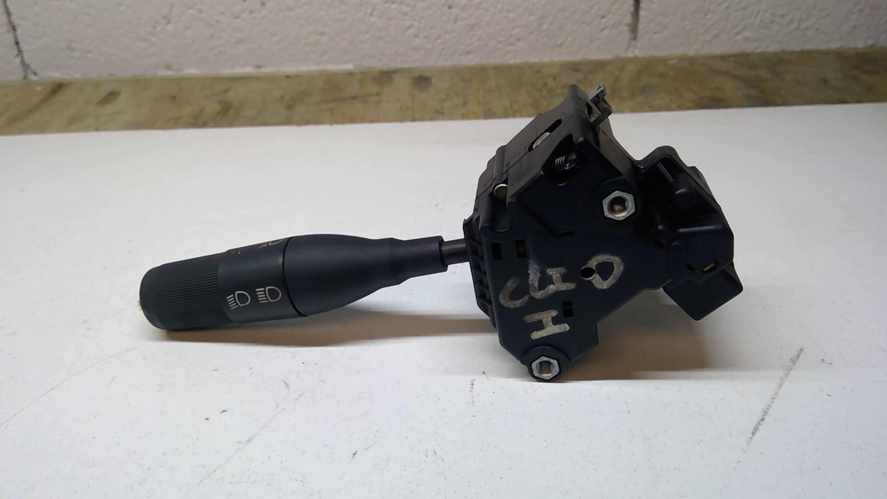 Commodo phare RENAULT CLIO 1  - 1