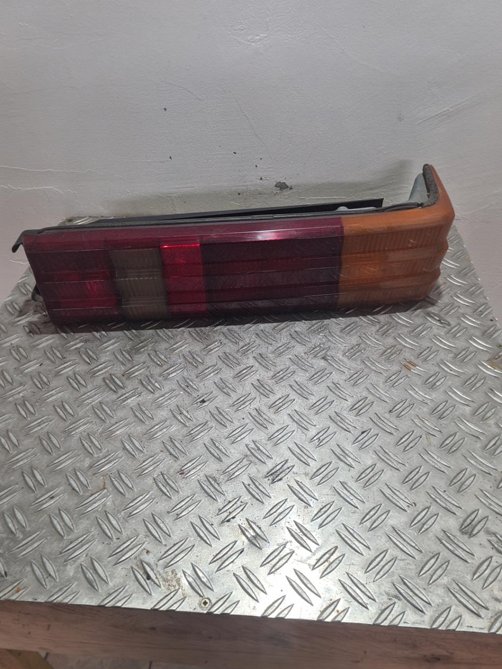 Feu arriere principal droit (feux) FORD GRANADA 2  - 1