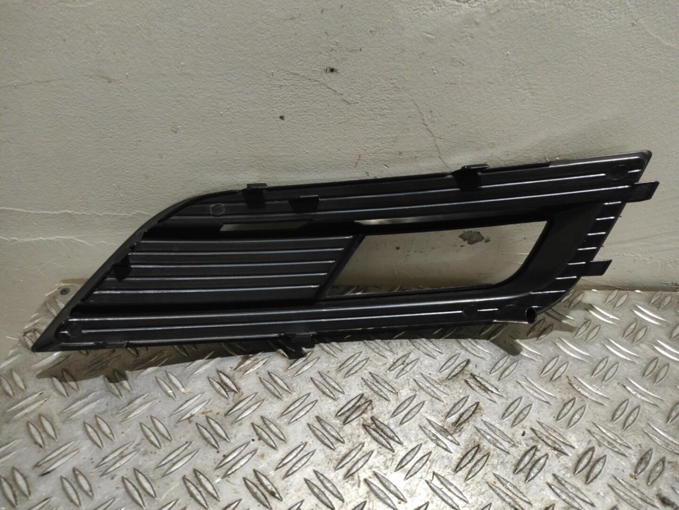 Grille de pare choc AUDI A4 3 PHASE 2  - 1