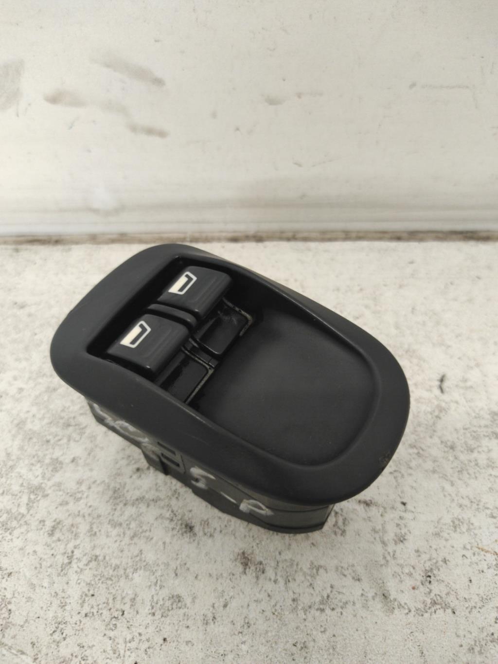Interrupteur de leve vitre PEUGEOT 306  - 1