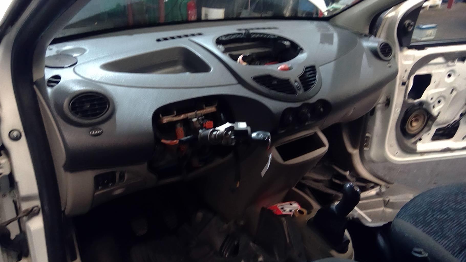Planche de bord complete RENAULT TWINGO 2 PHASE 1 Diesel - 1