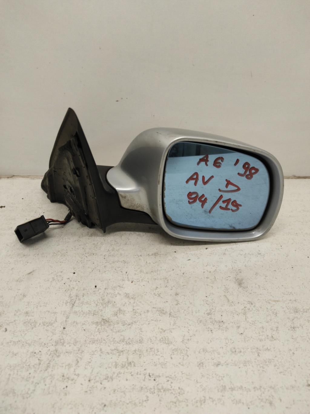 Retroviseur droit AUDI A6 1  - 1