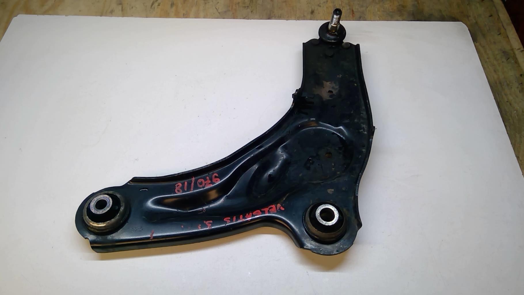 Triangle avant gauche RENAULT VEL SATIS PHASE 2 Essence - 1