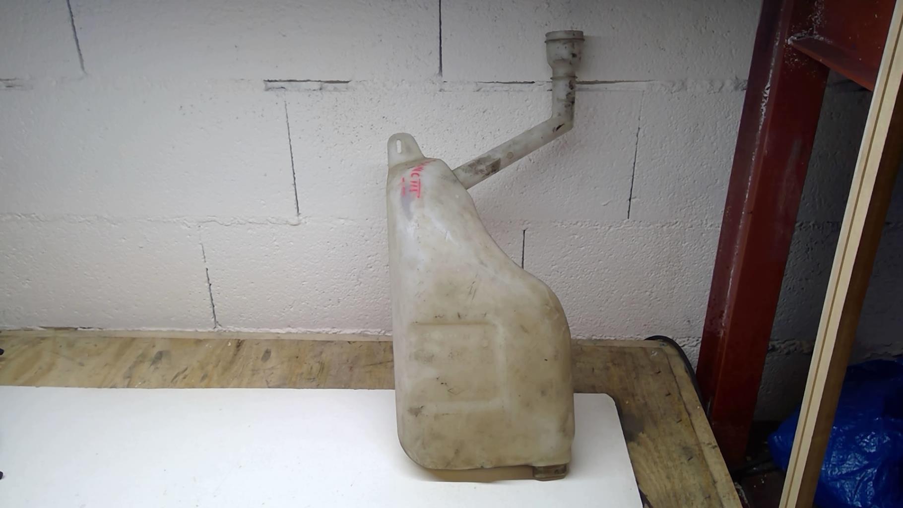 Vase de lave glace RENAULT SCENIC 3  - 1