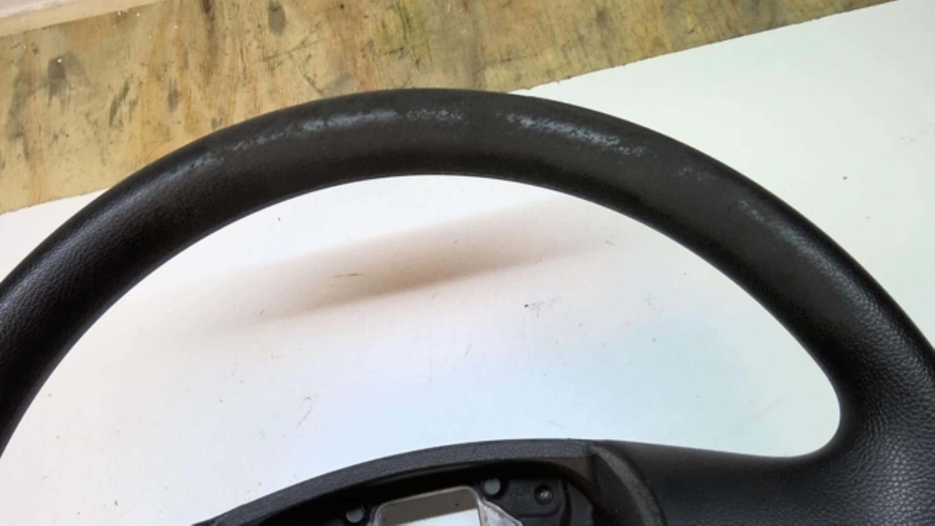 Volant SKODA ROOMSTER  - 1