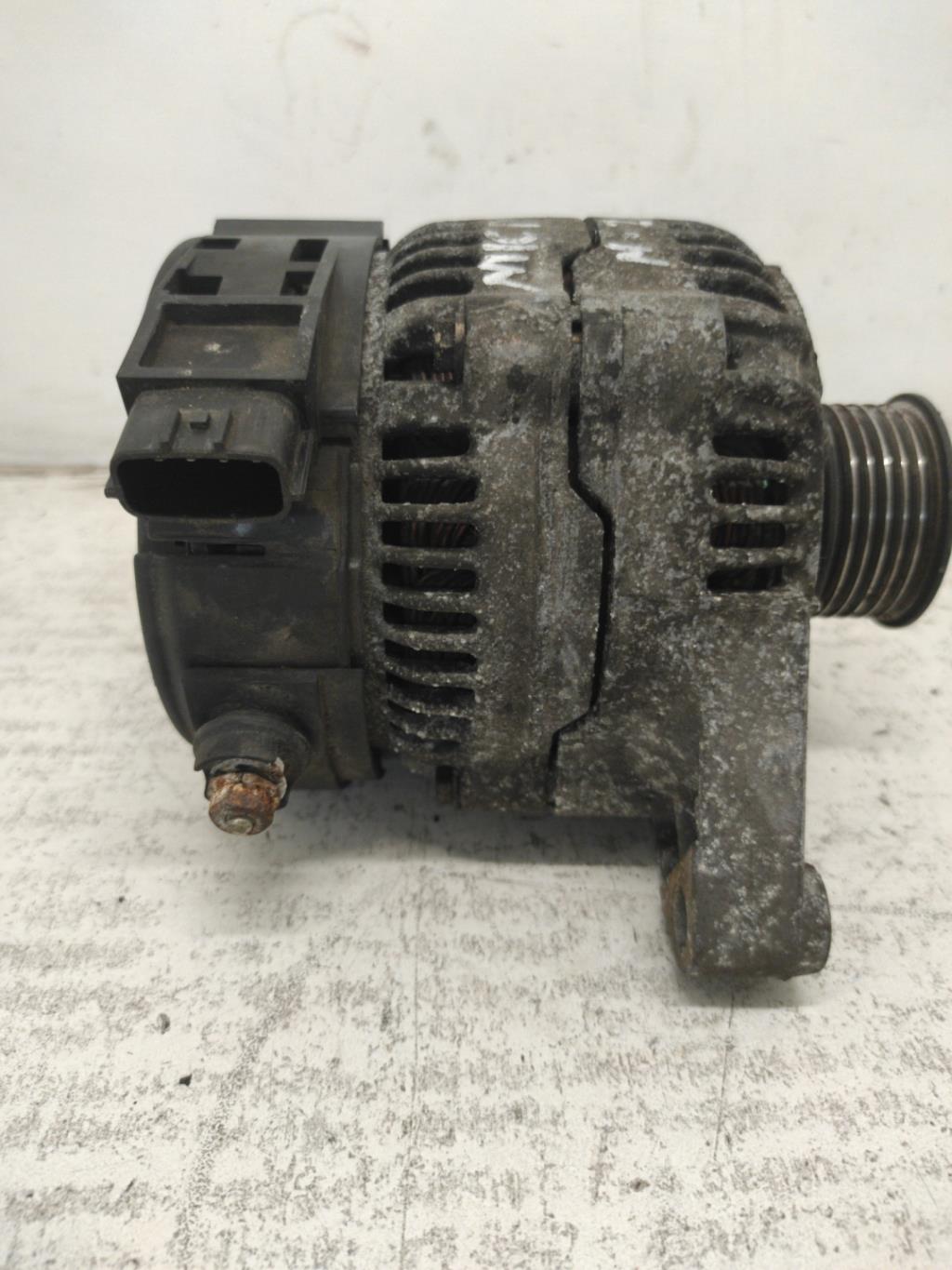 Alternateur NISSAN MICRA 2 PHASE 1 Essence - 1