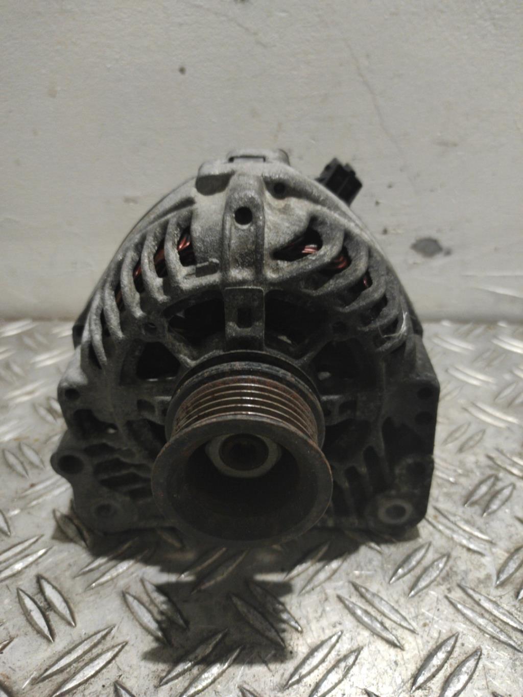 Alternateur VOLKSWAGEN GOLF 3 Essence - 1