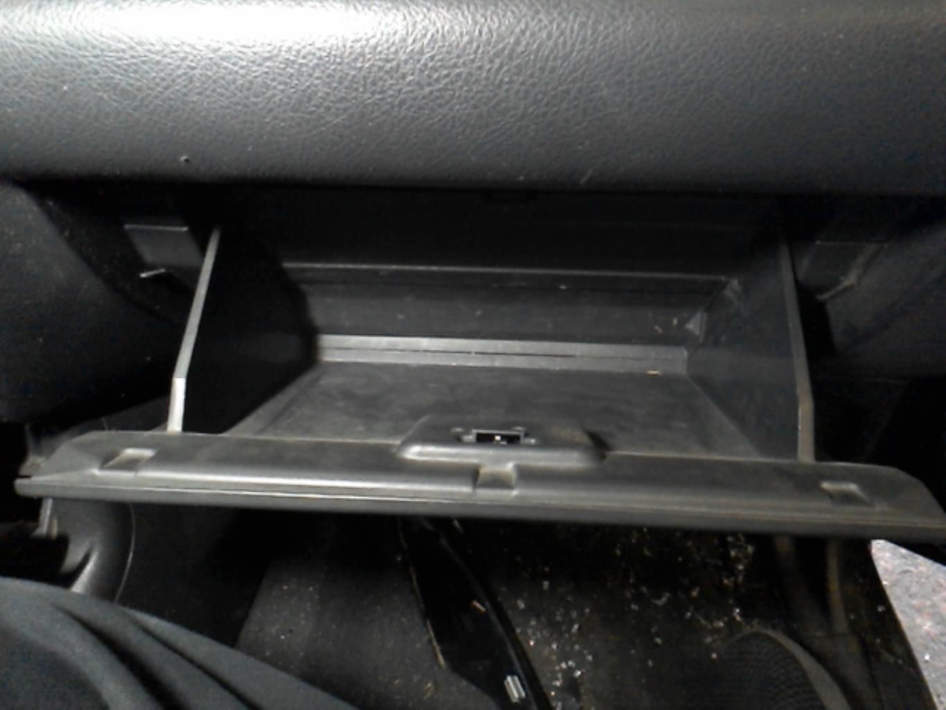 Boite a gants OPEL FRONTERA B Diesel - 1