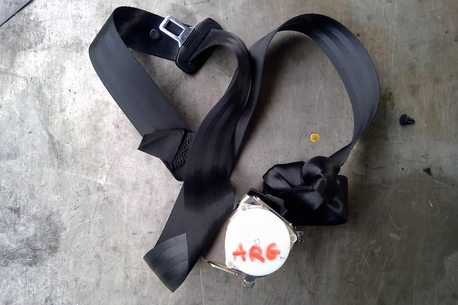 Ceinture arriere gauche SEAT IBIZA 4 PHASE 1 COUPE Essence - 1