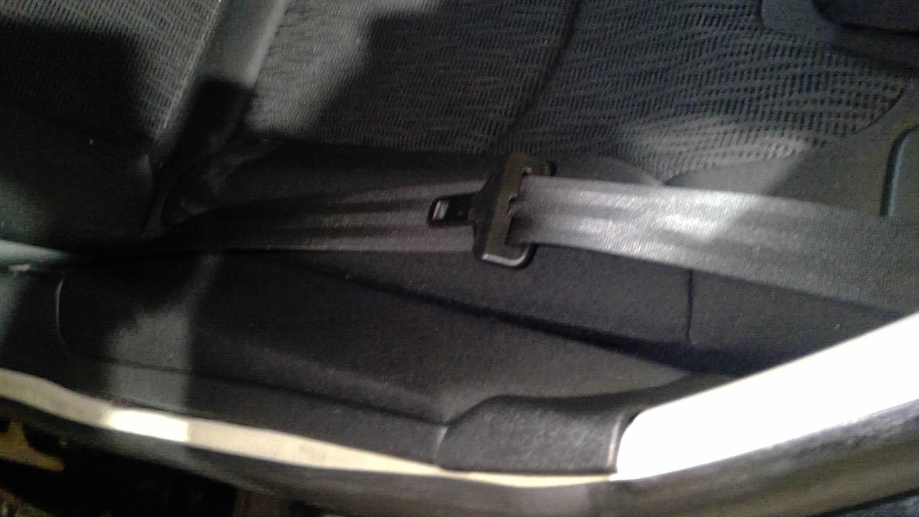 Ceinture arriere gauche CITROEN C5 2 Diesel - 1