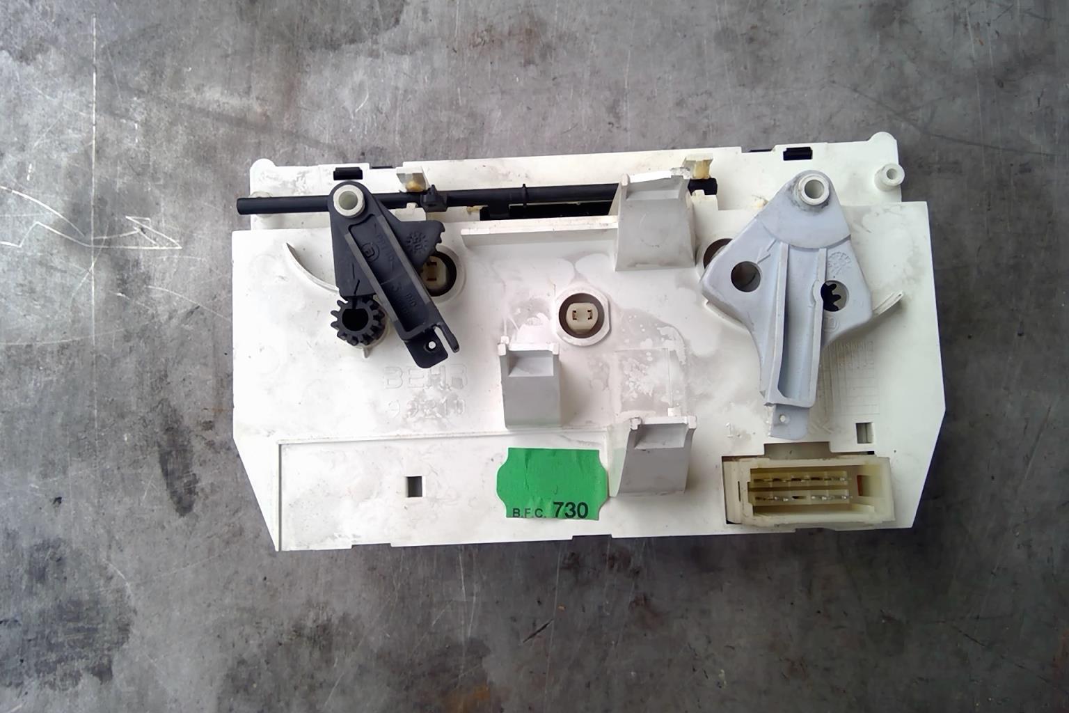 Commande chauffage PEUGEOT 206 Diesel - 1