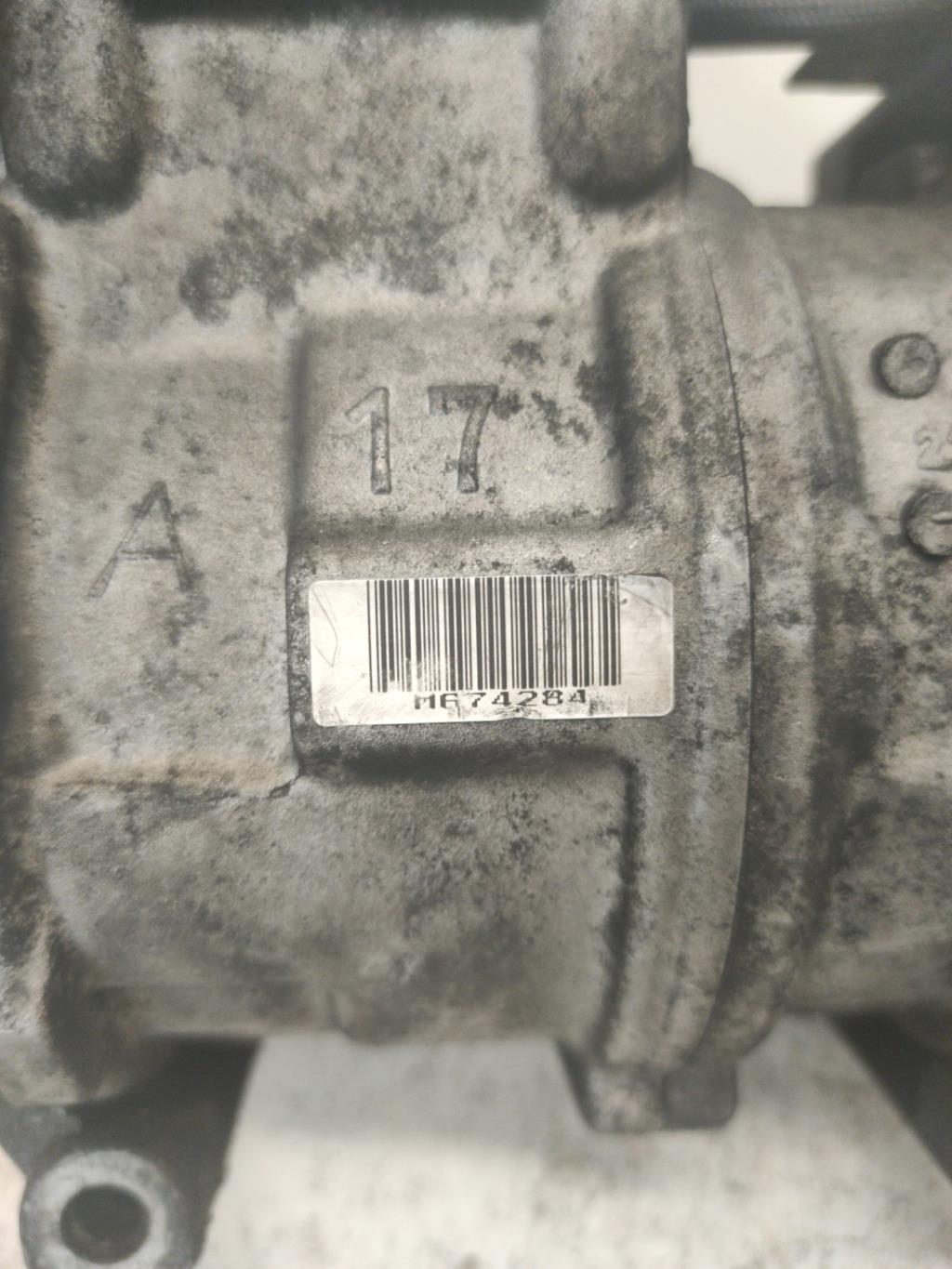 Compresseur clim BMW SERIE 3 E36 Diesel - 1