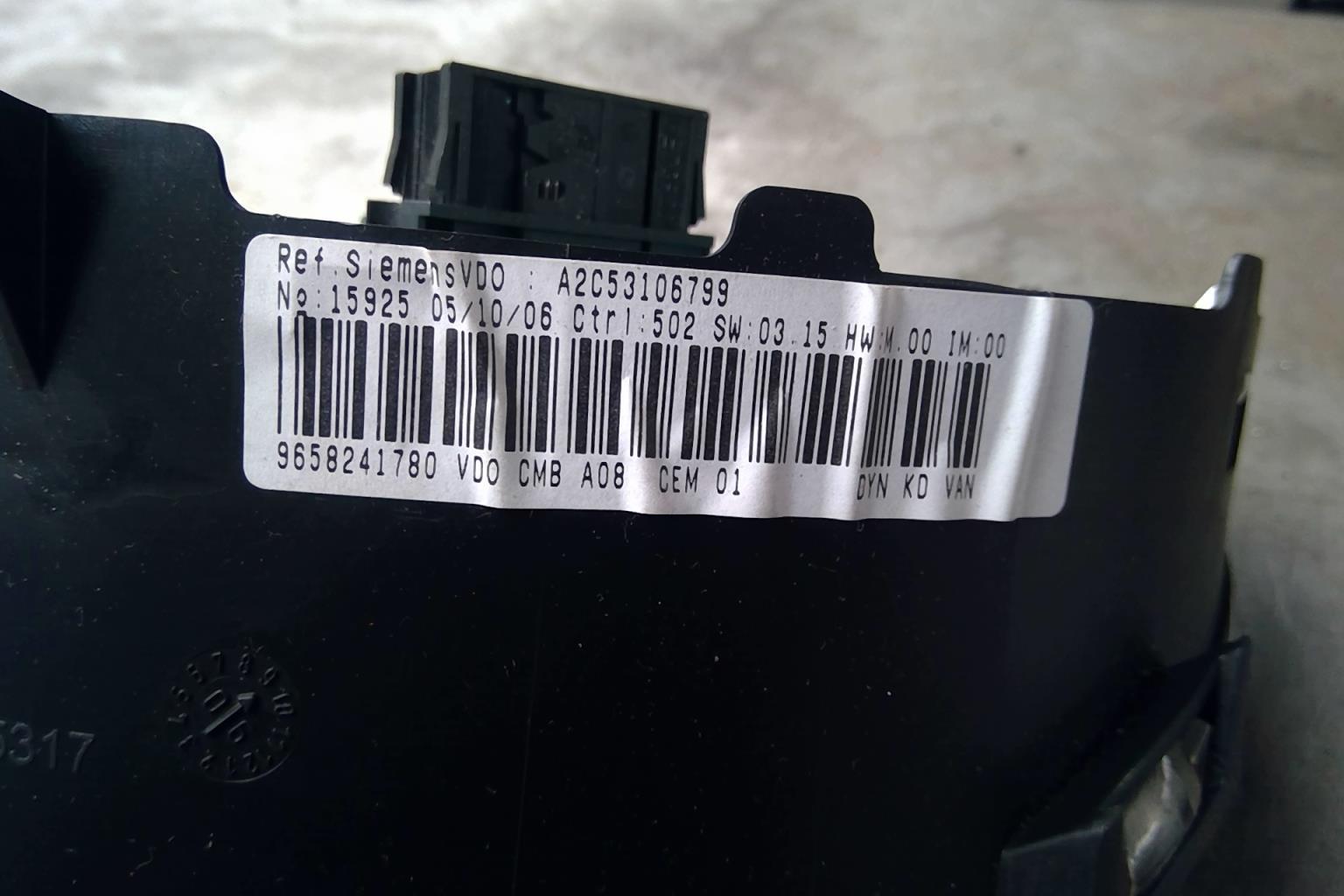 Compteur PEUGEOT 1007 Diesel - 1