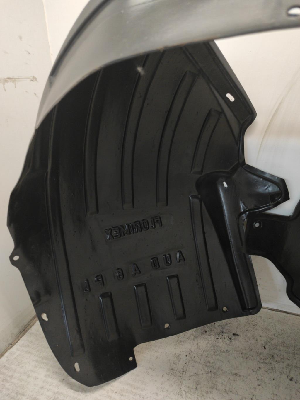 Pare boue avant gauche AUDI A6 2 PHASE 1  - 1