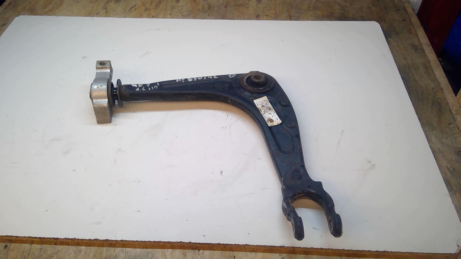 Triangle avant droit PEUGEOT 407 Diesel - 1