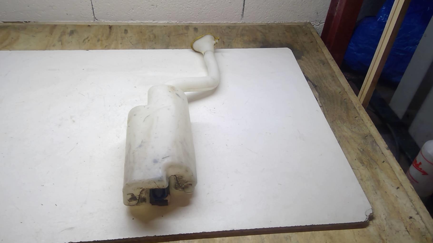 Vase de lave glace RENAULT TWINGO 2  - 1