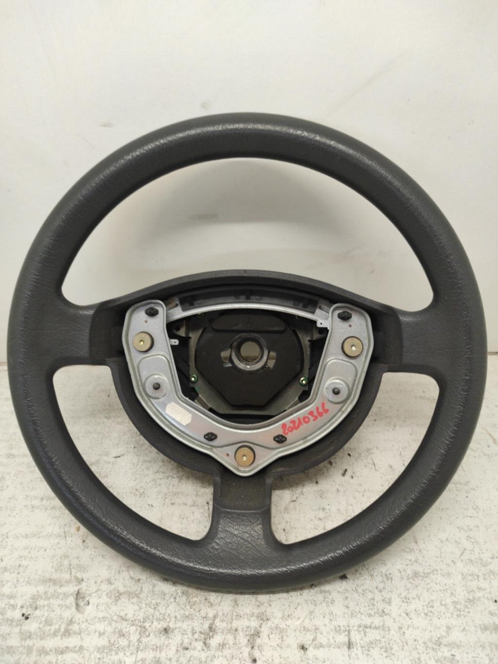 Volant MERCEDES CLASSE A 168 PHASE 1 Diesel - 1