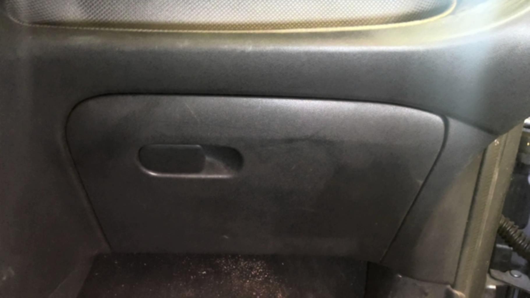 Boite a gants CITROEN C3 PICASSO PHASE 1 Diesel - 1