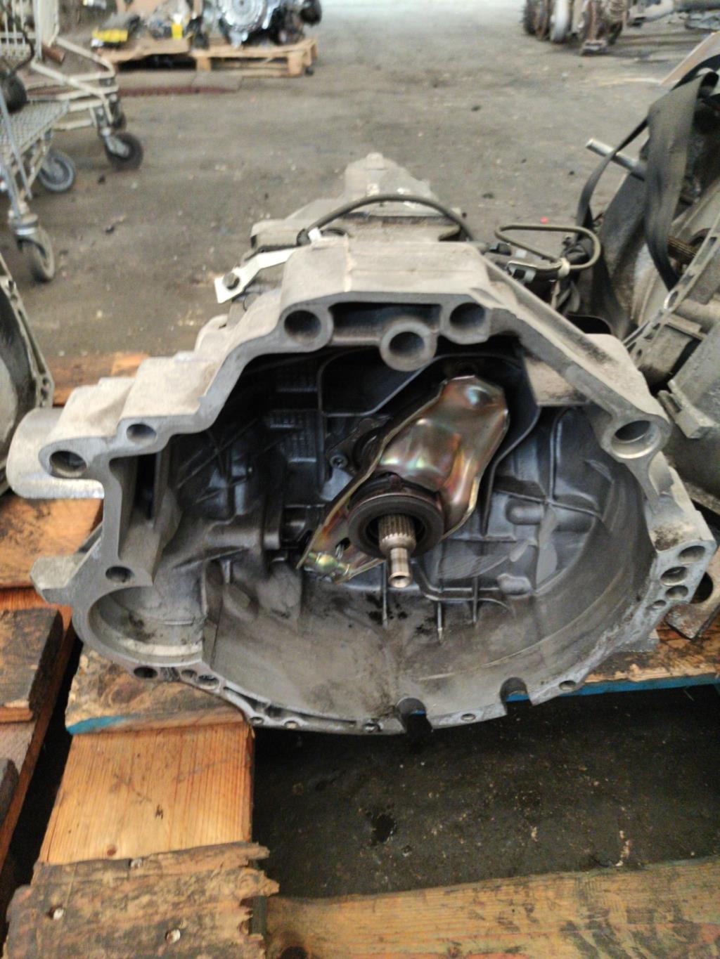 Boite de vitesses AUDI A4 2 AVANT PHASE 1 BREAK Diesel - 1