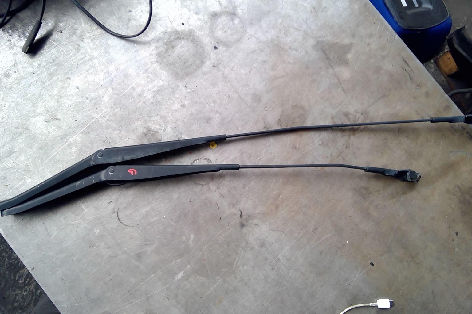 Bras essuie glace avant FORD FOCUS 2 PHASE 2 Diesel - 1