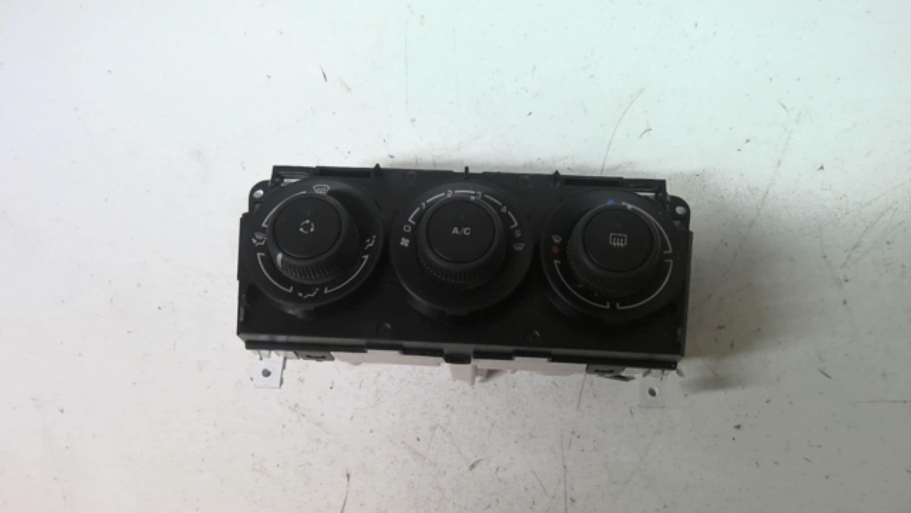 Commande chauffage CITROEN C3 PICASSO PHASE 1 Diesel - 1
