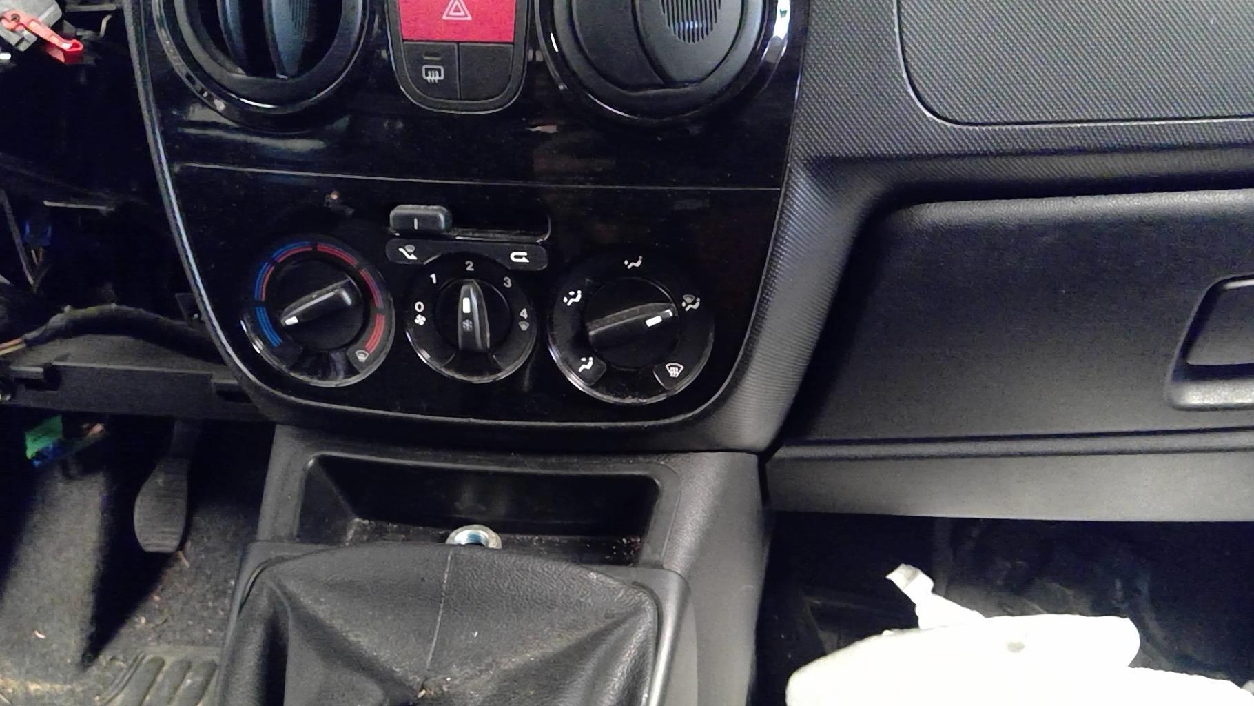 Commande chauffage FIAT QUBO Diesel - 1