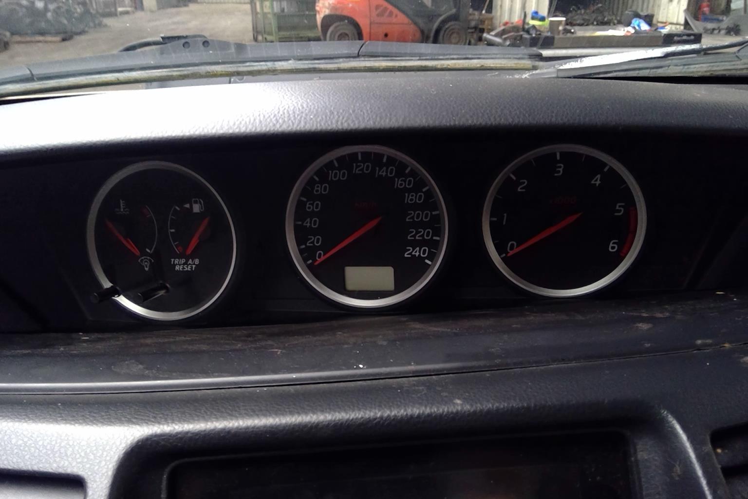 Compteur NISSAN PRIMERA 4 Diesel - 1