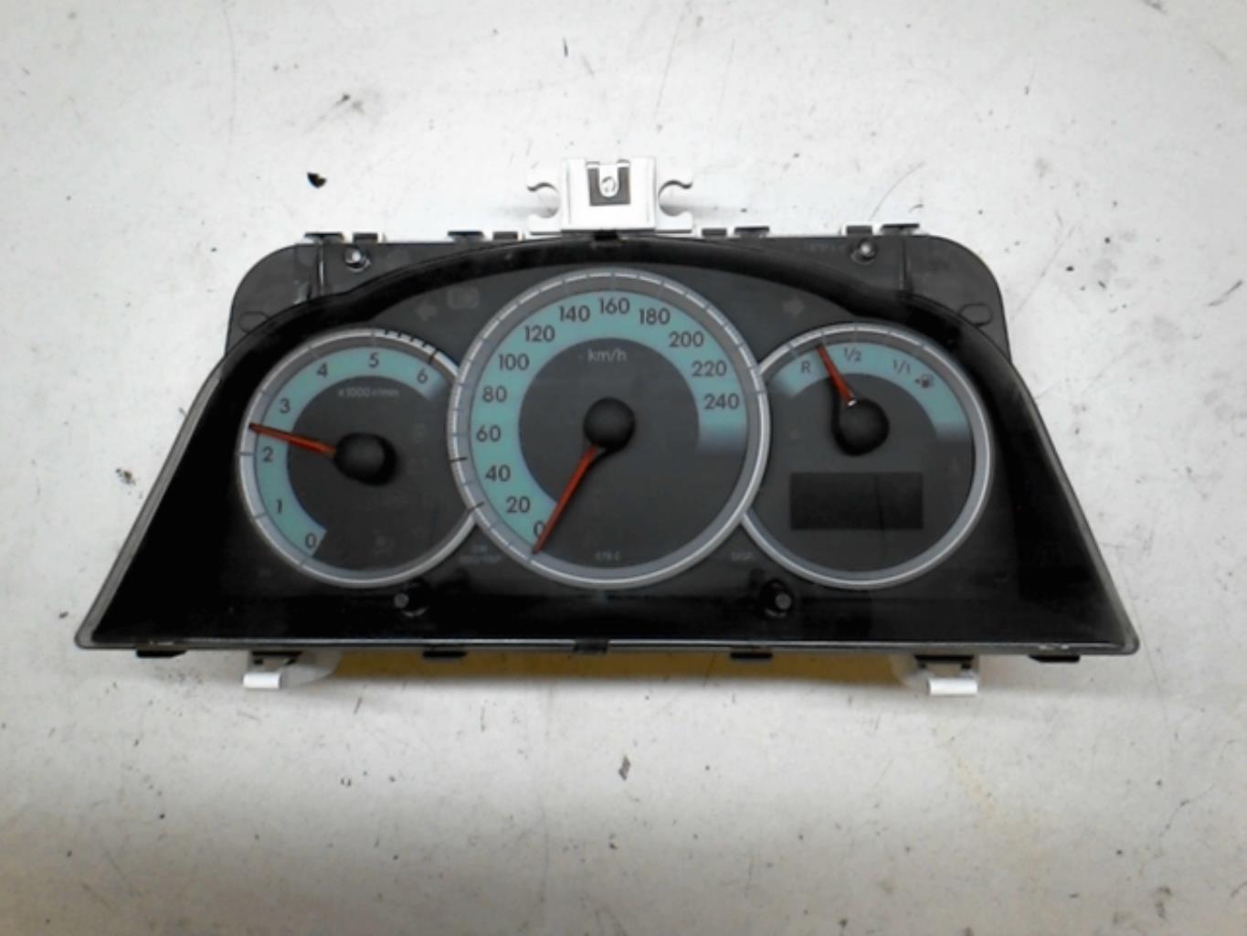 Compteur TOYOTA COROLLA VERSO 2 PHASE 1 Diesel - 1