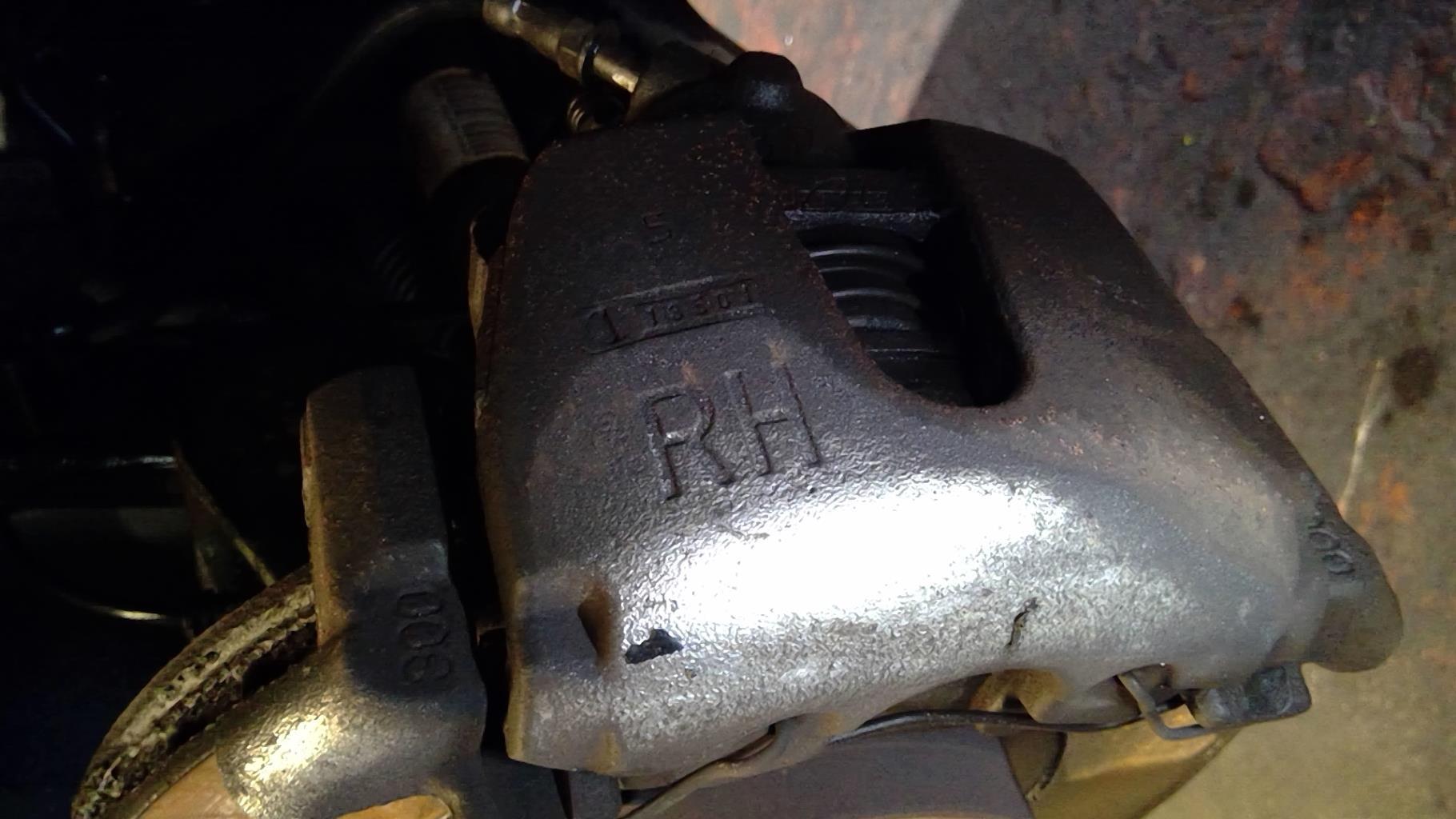 Etrier avant droit (freinage) FORD C-MAX 1 PHASE 2 Diesel - 1