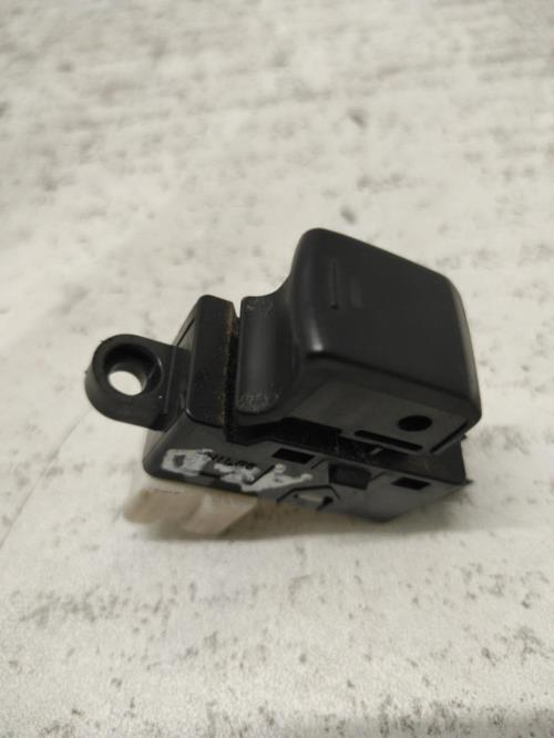 Interrupteur Lève-vitre Avant Droit Nissan Micra 3 Phase 1 - Référence 25411-AX610