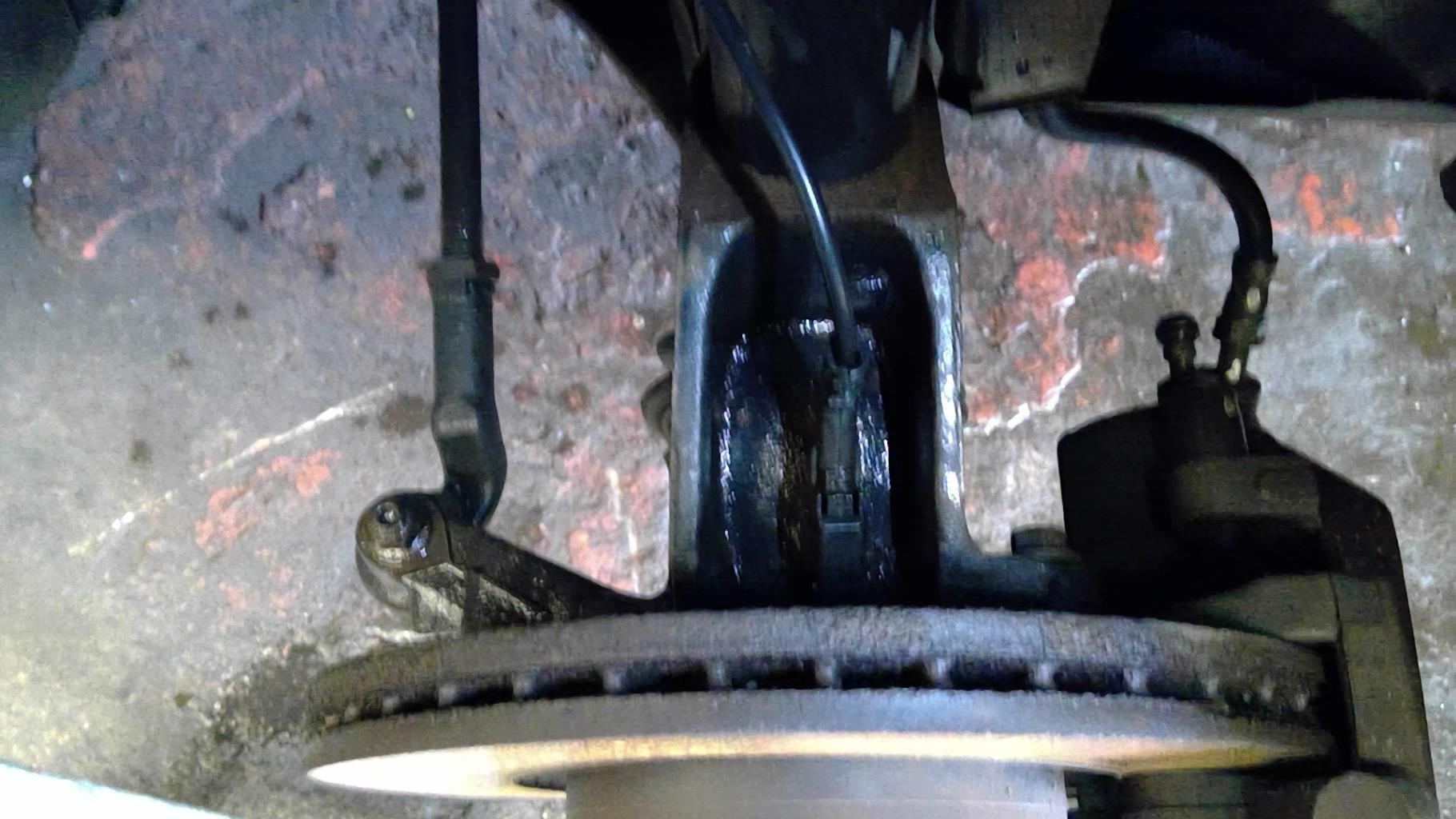 Moyeu avant droit FORD C-MAX 1 PHASE 2 Diesel - 1