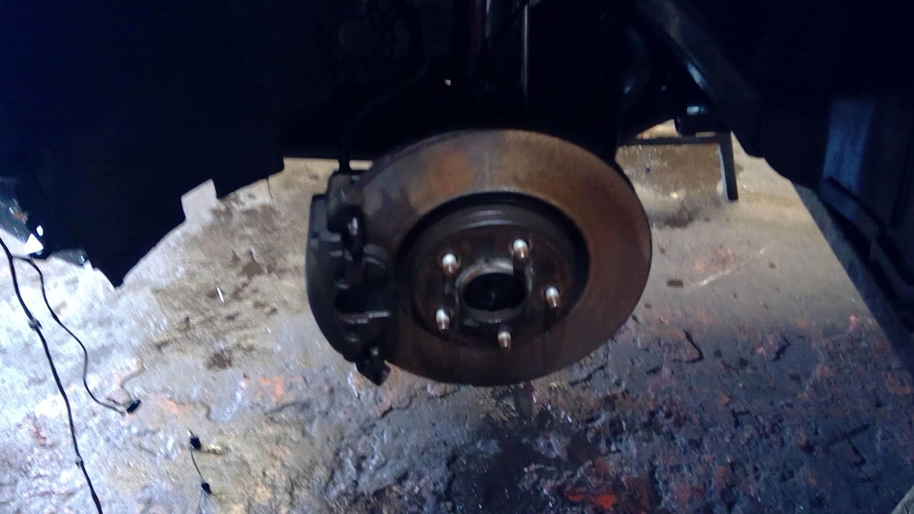Moyeu avant gauche FORD C-MAX 1 PHASE 2 Diesel - 1