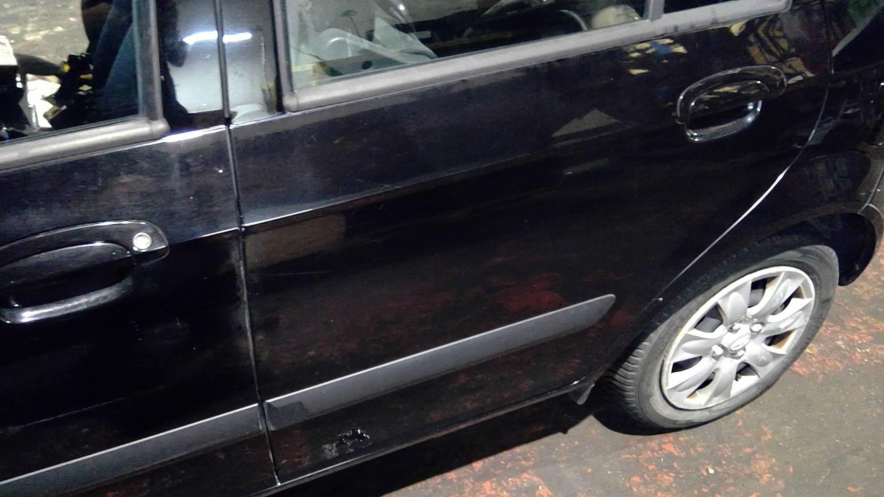 Porte arriere gauche HYUNDAI GETZ PHASE 2 Essence - 1