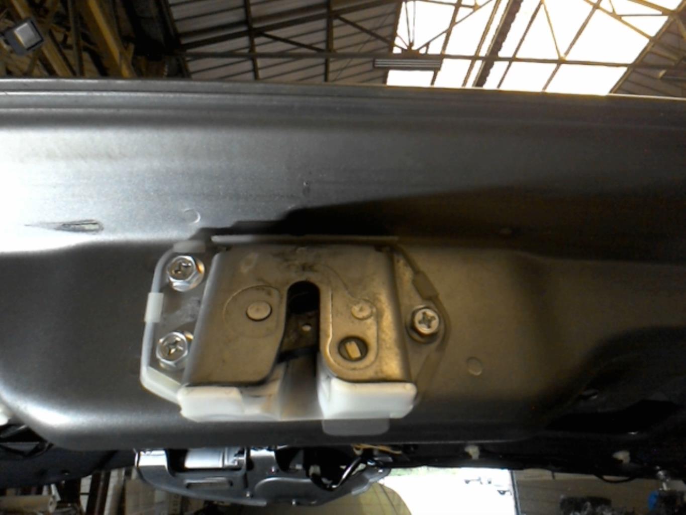 Serrure de hayon SUZUKI SX4 1 Diesel - 1