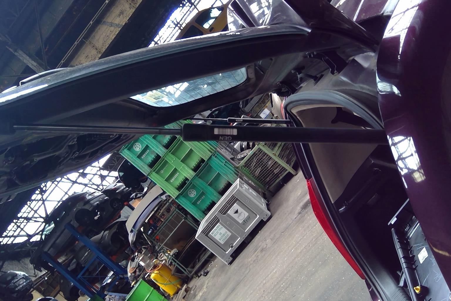 Verin de coffre HYUNDAI I 10 1 PHASE 2 Essence - 1