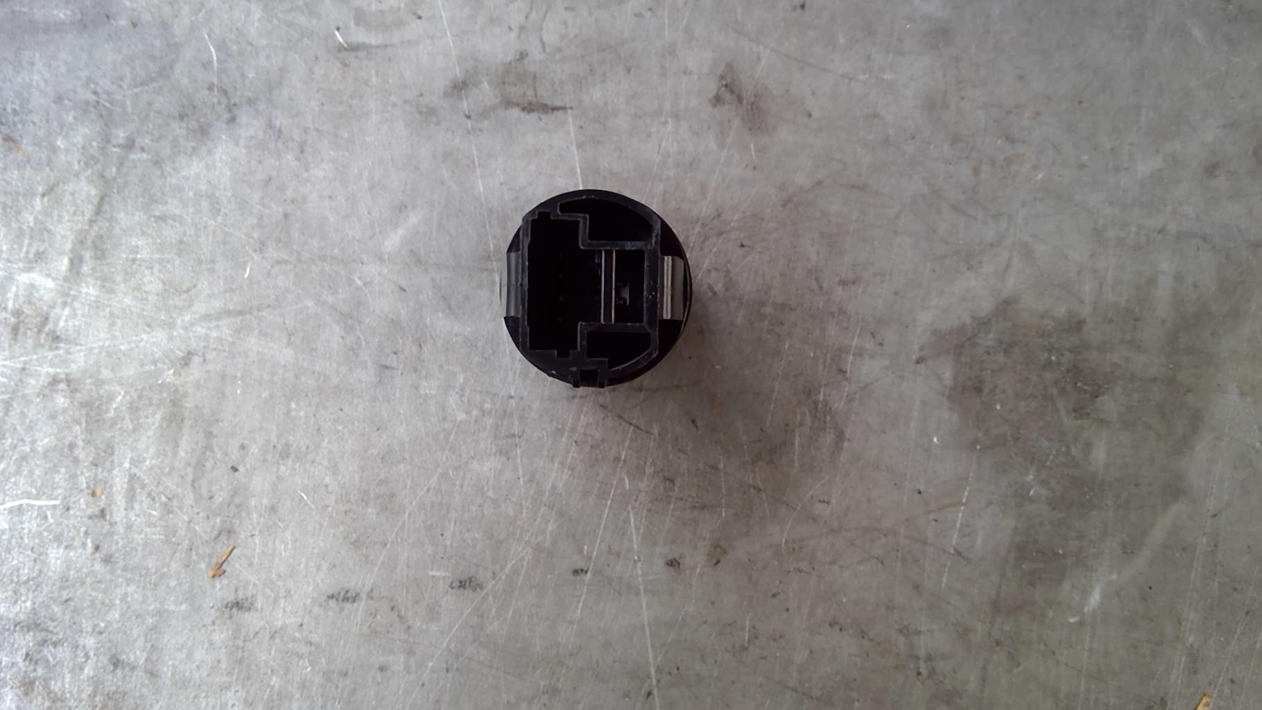 Bouton de demarrage RENAULT MEGANE 3 PHASE 1 Diesel - 1